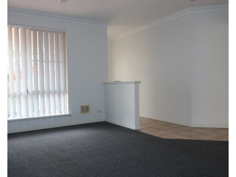 2/170 Grand Promenade, Doubleview WA 6018