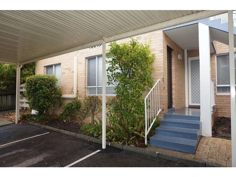 1/9 Ken Street, Wembley Downs WA 6019