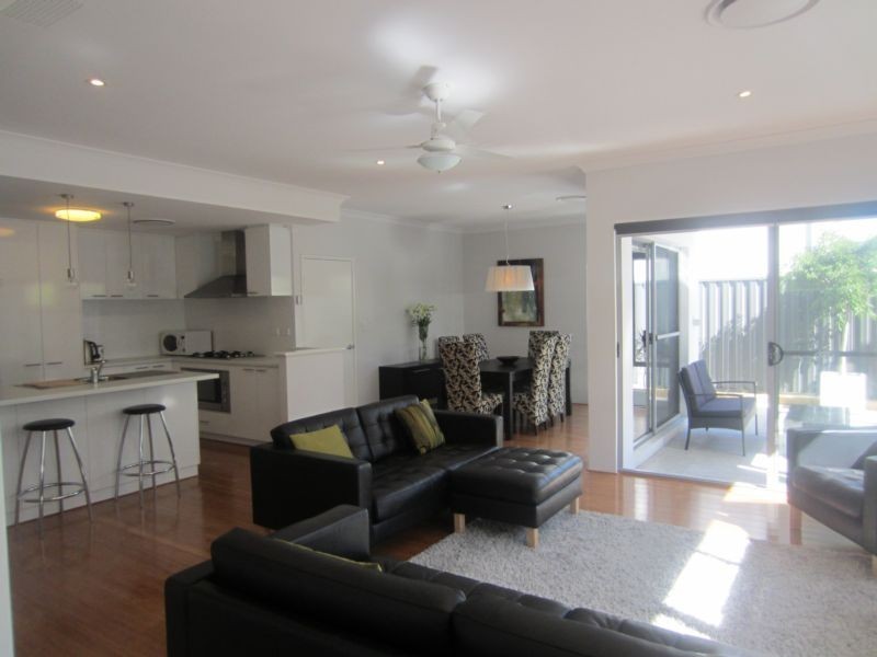 32C Tyler Street, Joondanna WA 6060