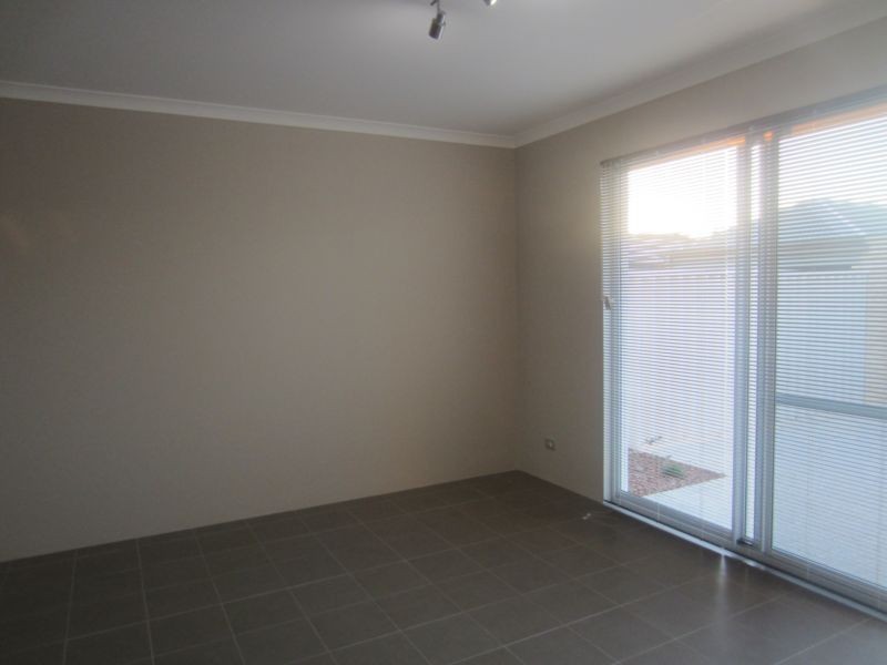 13 Langport Way, Butler WA 6036