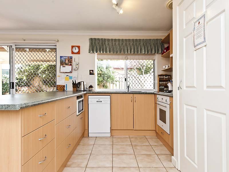 Doubleview WA 6018