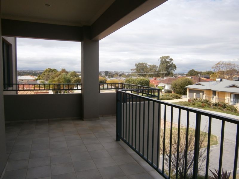 28B Marian Street, Innaloo WA 6018