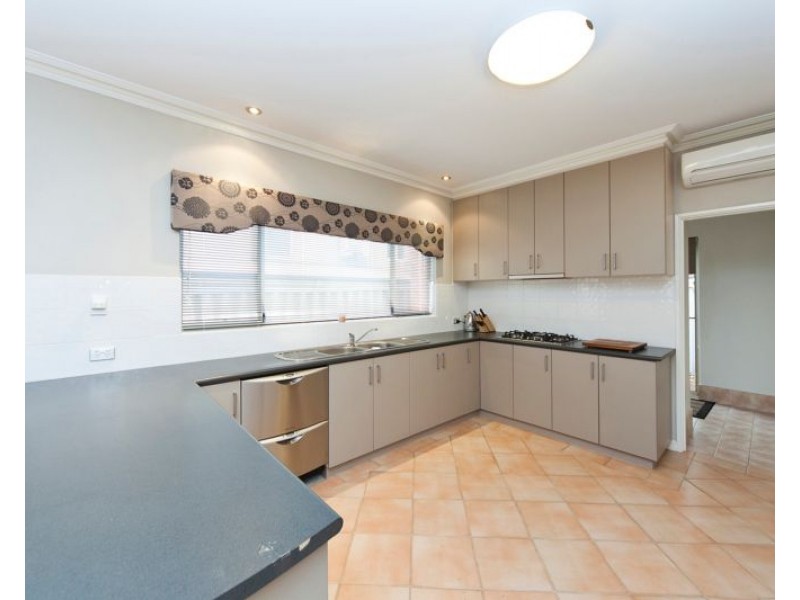 3/93 Norman Street, Innaloo WA 6018