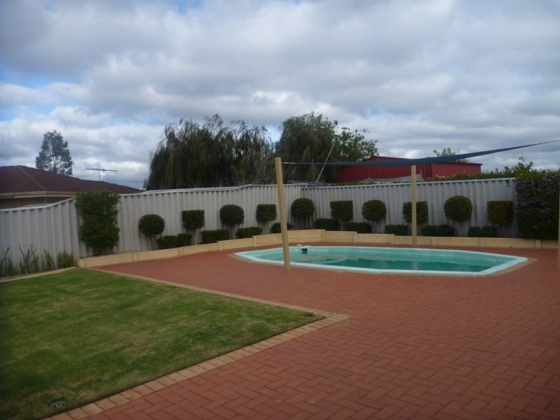 18 Pentecost Avenue, Beechboro WA 6063