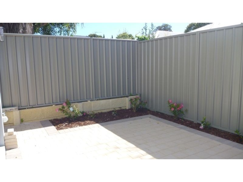 4C Hodges Street, Innaloo WA 6018