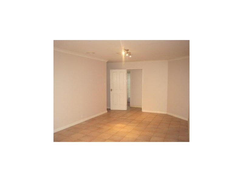 26 Carnock Way, Kinross WA 6028