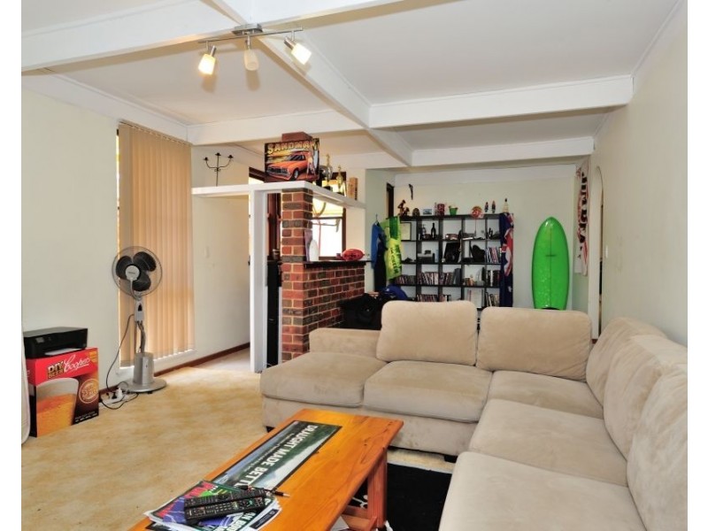 62 Lynn Street, Trigg WA 6029