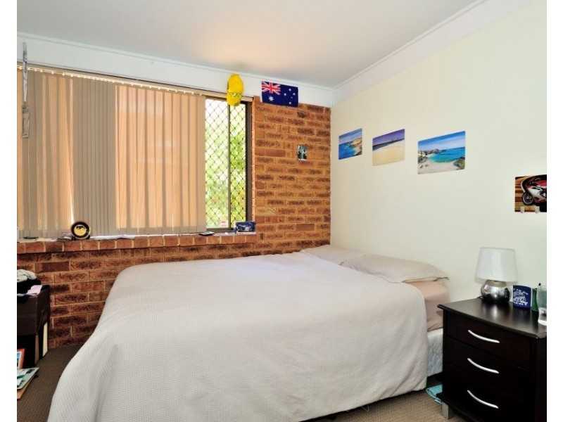 62 Lynn Street, Trigg WA 6029