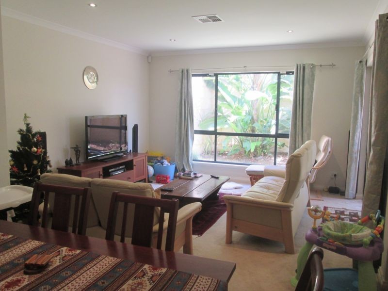 A/27 Bartlett Crescent, Karrinyup WA 6018