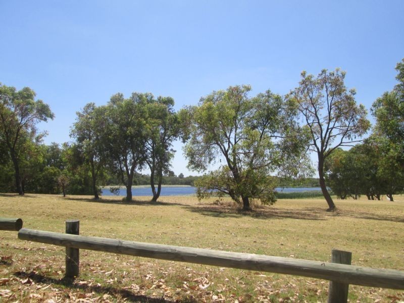 A/27 Bartlett Crescent, Karrinyup WA 6018