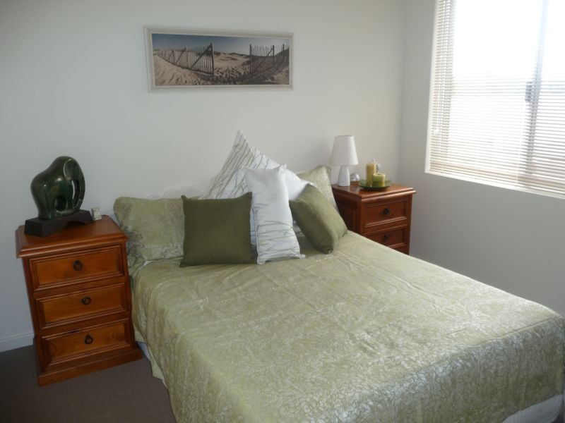 8A Dunster Road, Innaloo WA 6018