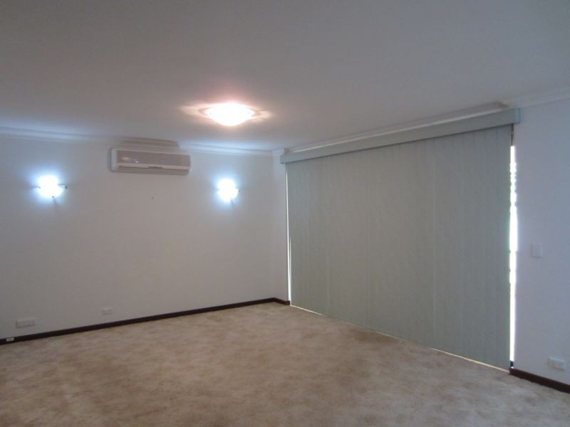 7 Scott Place, Hillarys WA 6025