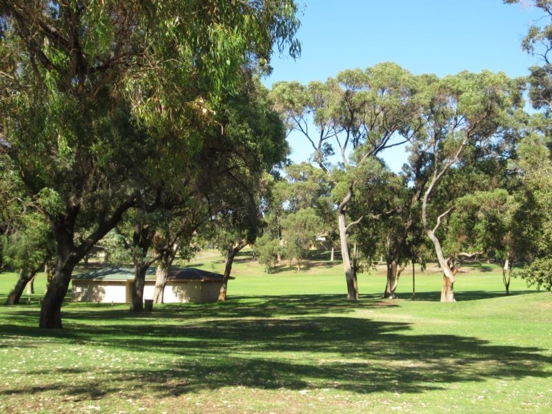 7 Scott Place, Hillarys WA 6025