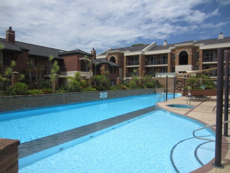 64/123 Wellington Street, East Perth WA 6004