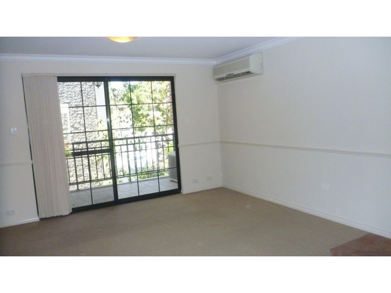 64/123 Wellington Street, East Perth WA 6004