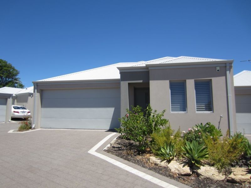 1/4 Langley Place, Innaloo WA 6018