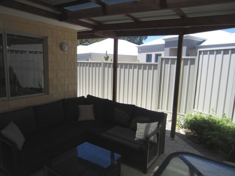 1/4 Langley Place, Innaloo WA 6018