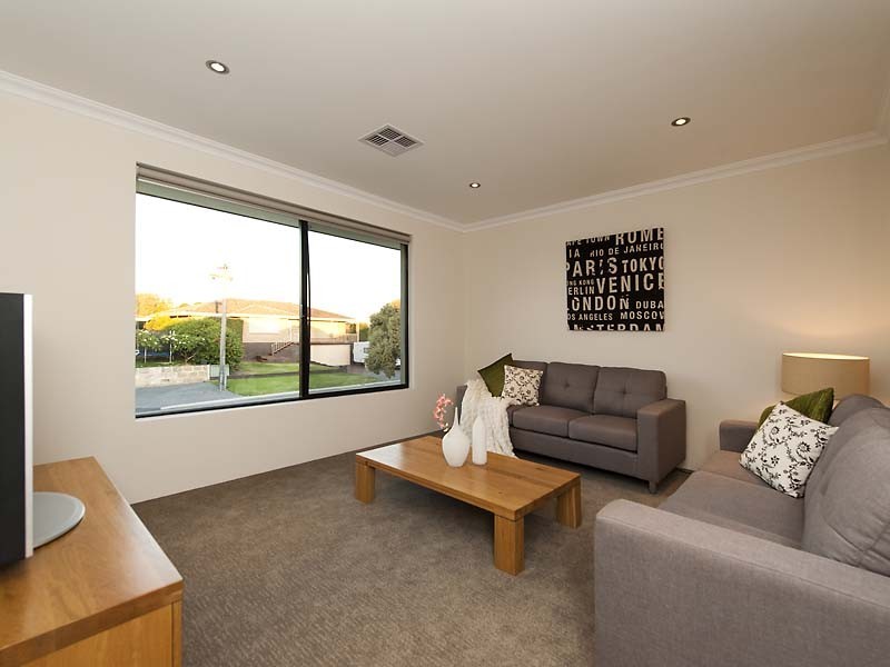Karrinyup WA 6018