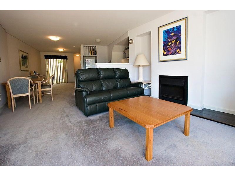 TH 9/183 West Coast Highway, Scarborough WA 6019