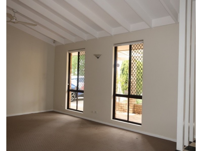 18 Malden Road, Kingsley WA 6026