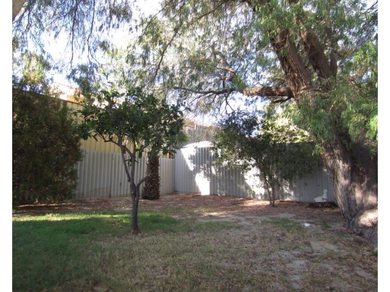 18 Malden Road, Kingsley WA 6026