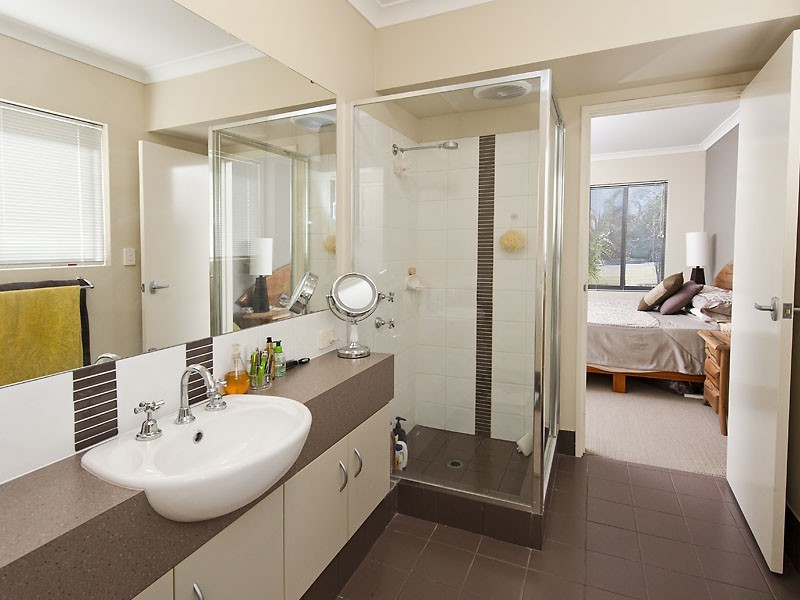 Karrinyup WA 6018