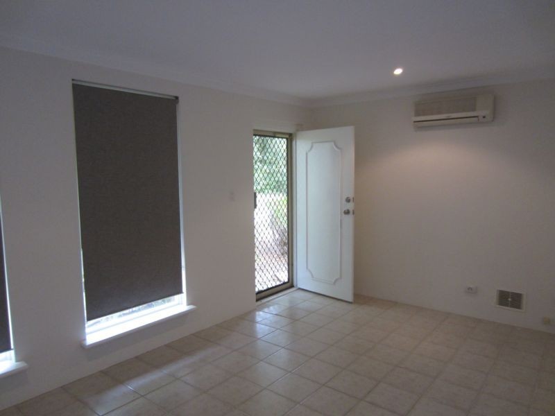 1/134 Deanmore Road, Scarborough WA 6019