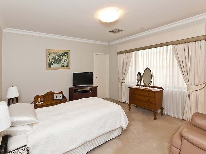 42A Dover Crescent, Wembley Downs WA 6019