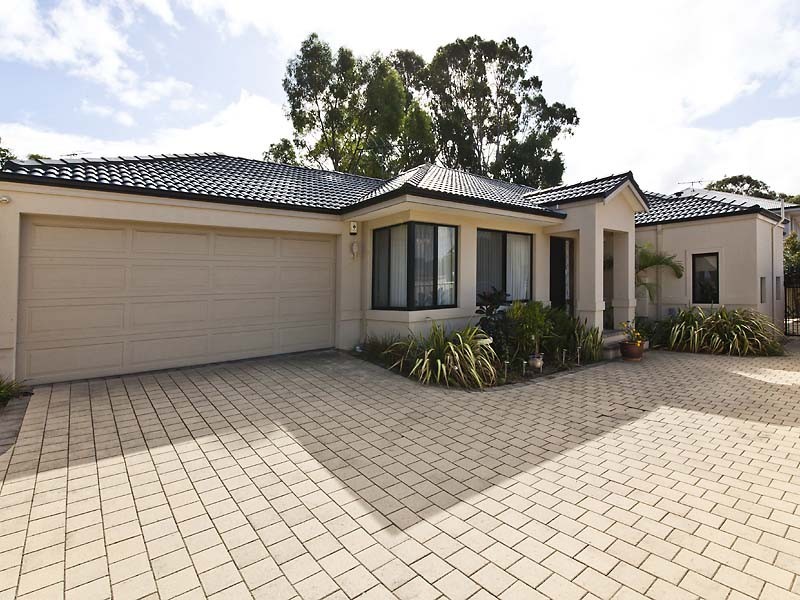 42A Dover Crescent, Wembley Downs WA 6019