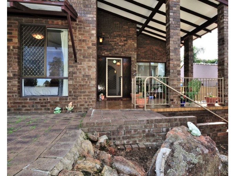 9 Bentley Street, Hamersley WA 6022