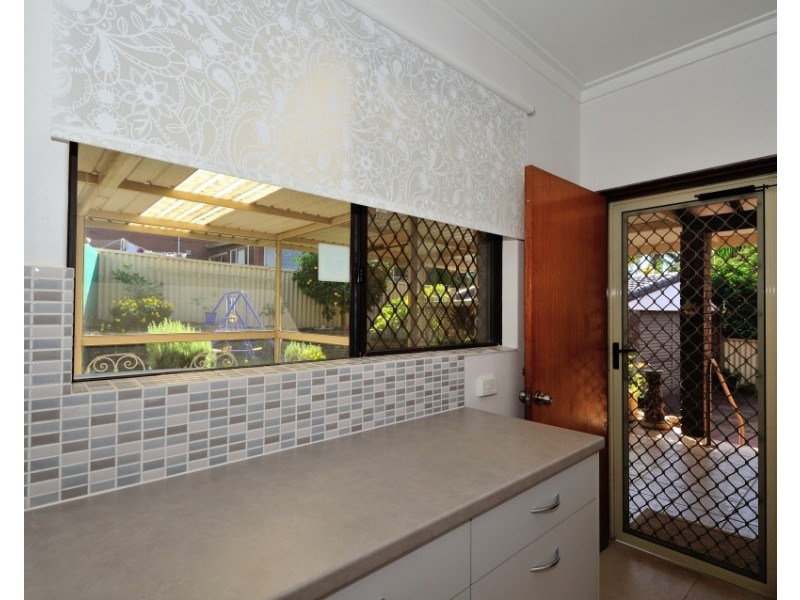 9 Bentley Street, Hamersley WA 6022