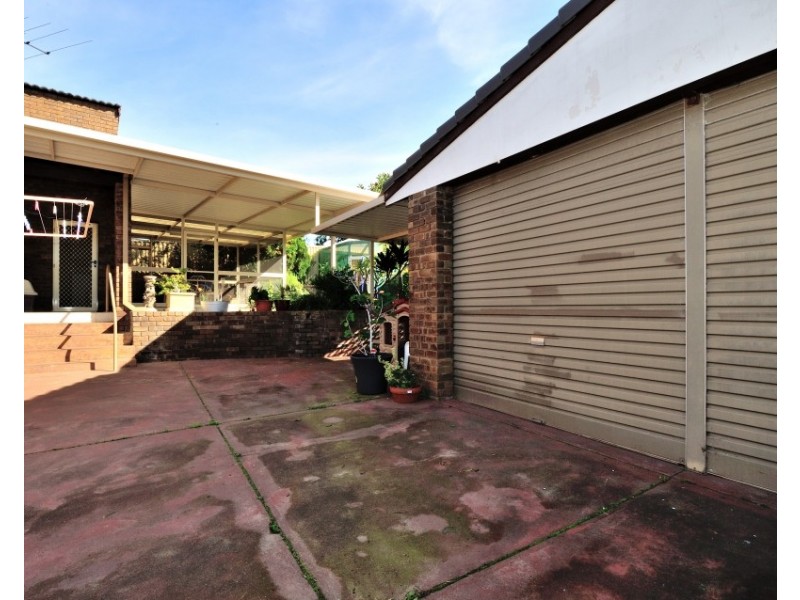9 Bentley Street, Hamersley WA 6022
