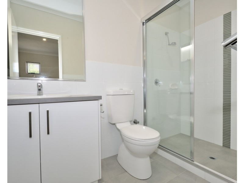 1D Lilacdale Road, Innaloo WA 6018