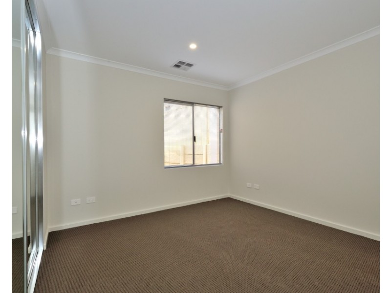 1a Lilacdale Road, Innaloo WA 6018