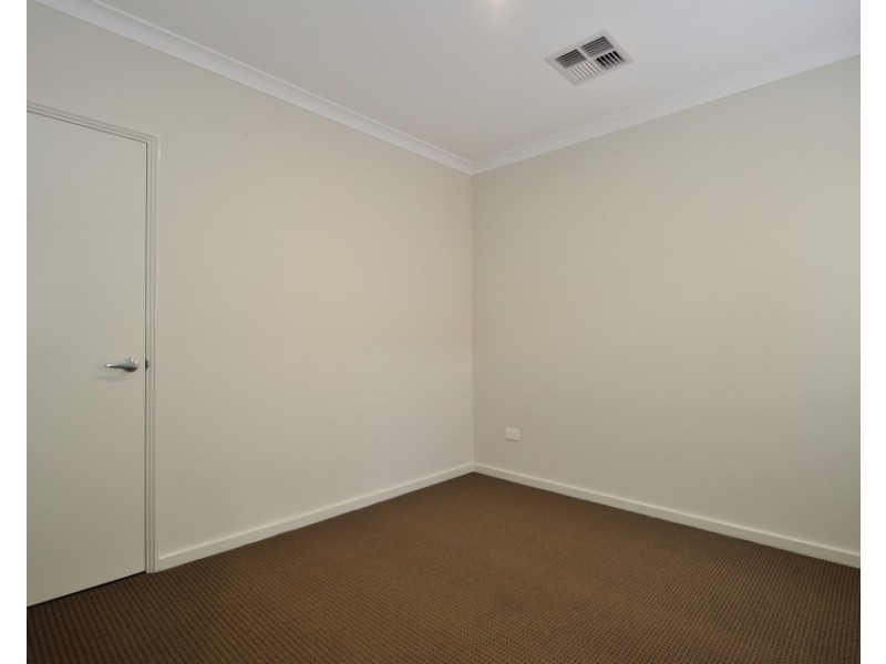 1a Lilacdale Road, Innaloo WA 6018