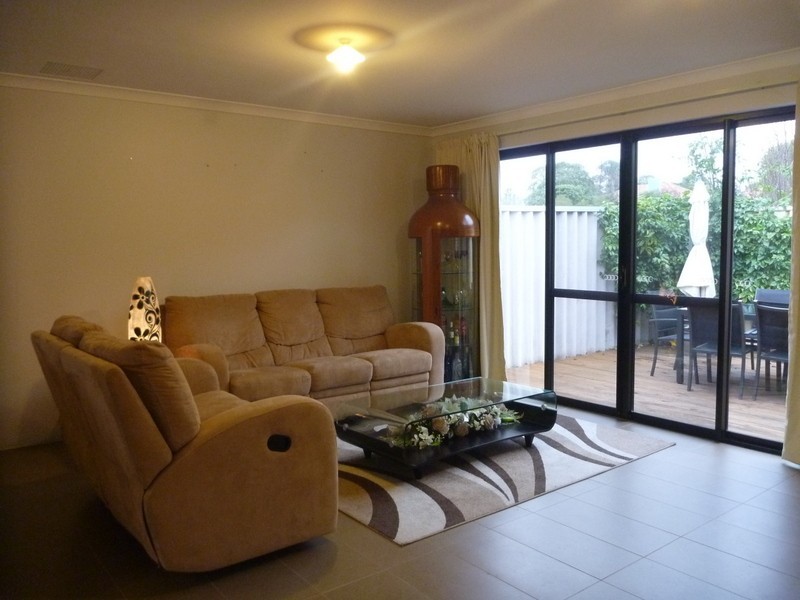 20A Preston Way, Balga WA 6061