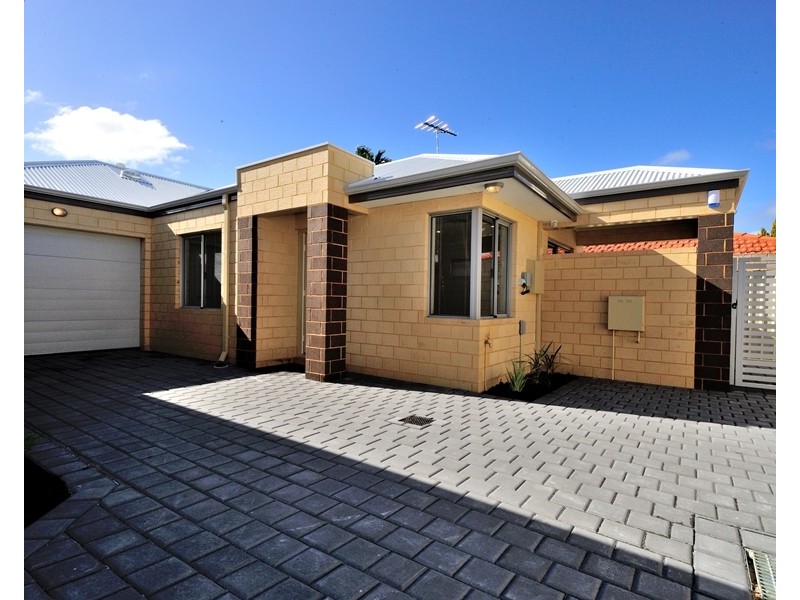 6D Donatti Road, Innaloo WA 6018