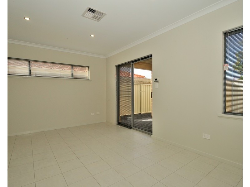 6D Donatti Road, Innaloo WA 6018