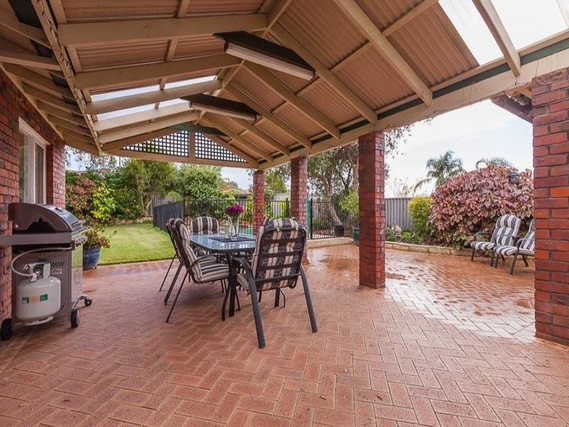 9 Okely Road, Carine WA 6020