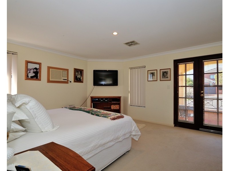 7a Mira Mar Street, Doubleview WA 6018