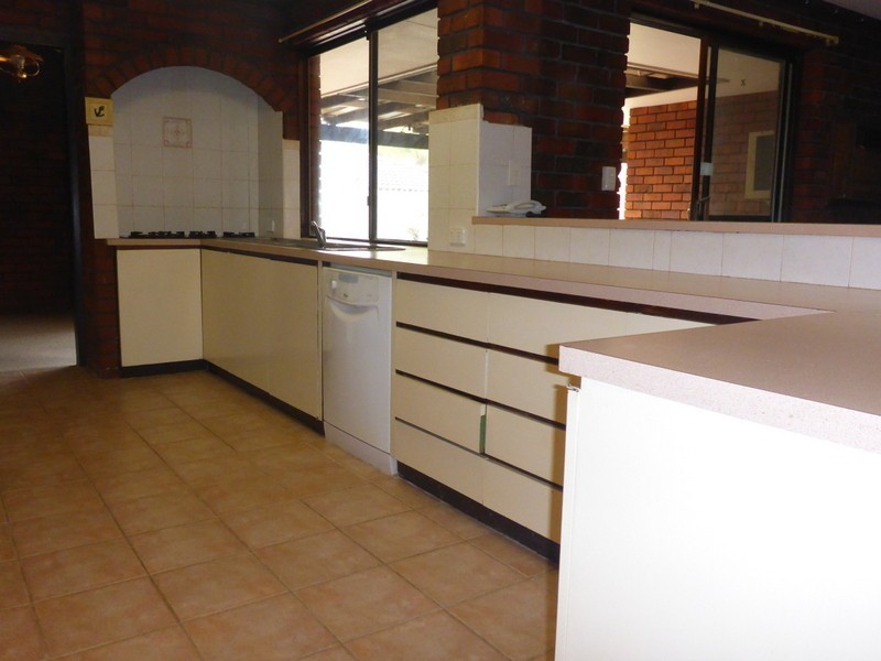 86 Eglinton Crescent, Hamersley WA 6022