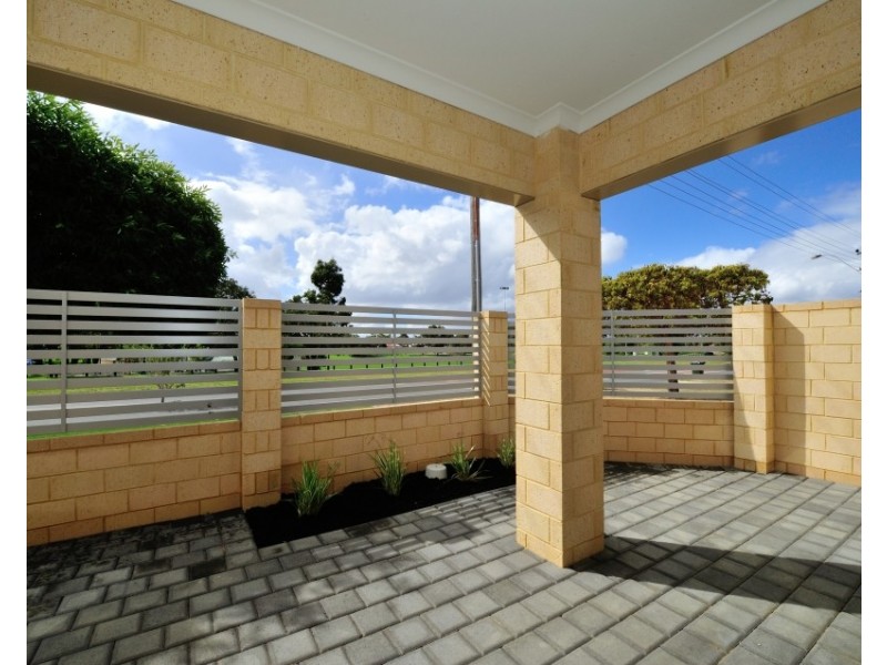 136 Balga Ave, Balga WA 6061