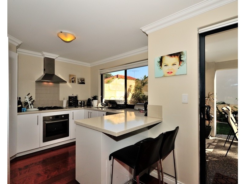 12a Bridgewater Crescent, Karrinyup WA 6018