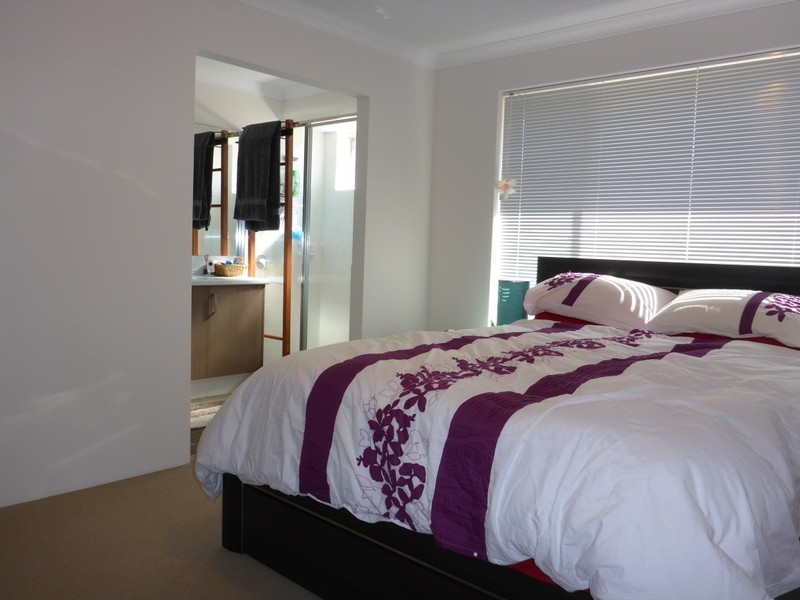 1/29 Albourne Place, Balga WA 6061