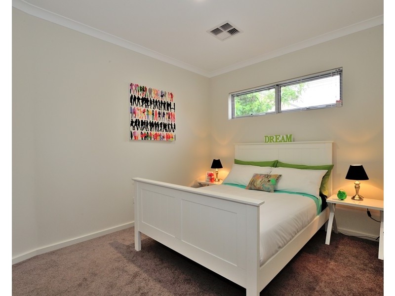 6c Battrass St, Innaloo WA 6018