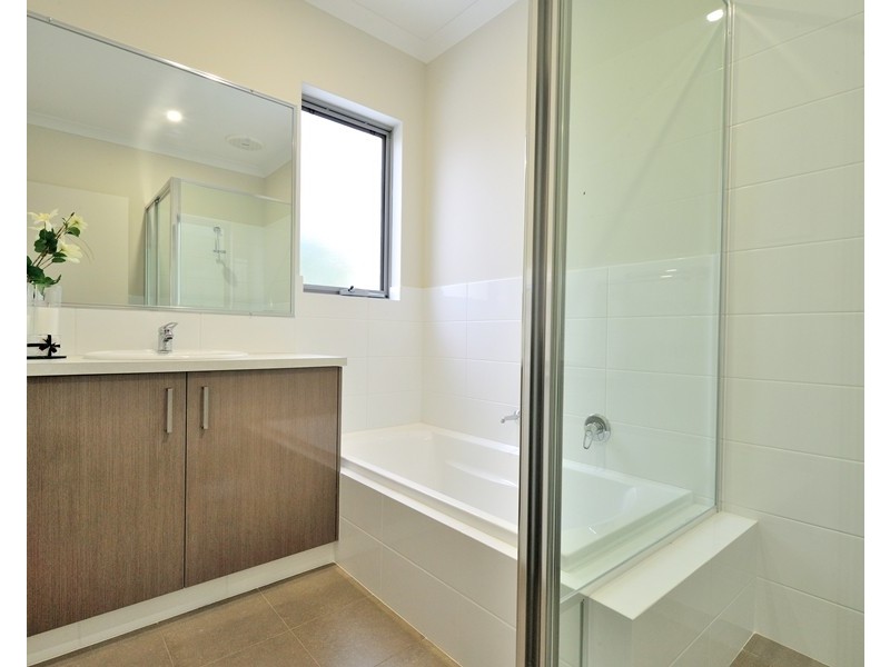 6c Battrass St, Innaloo WA 6018