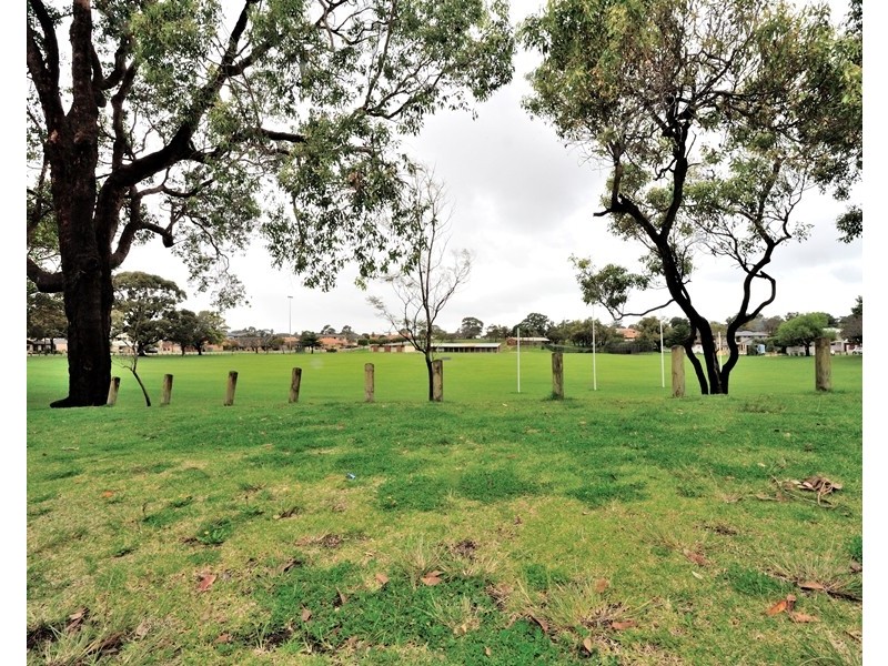 6c Battrass St, Innaloo WA 6018