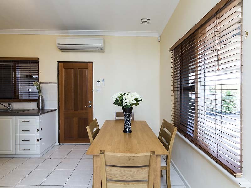 12A Sproxton Way, Embleton WA 6062