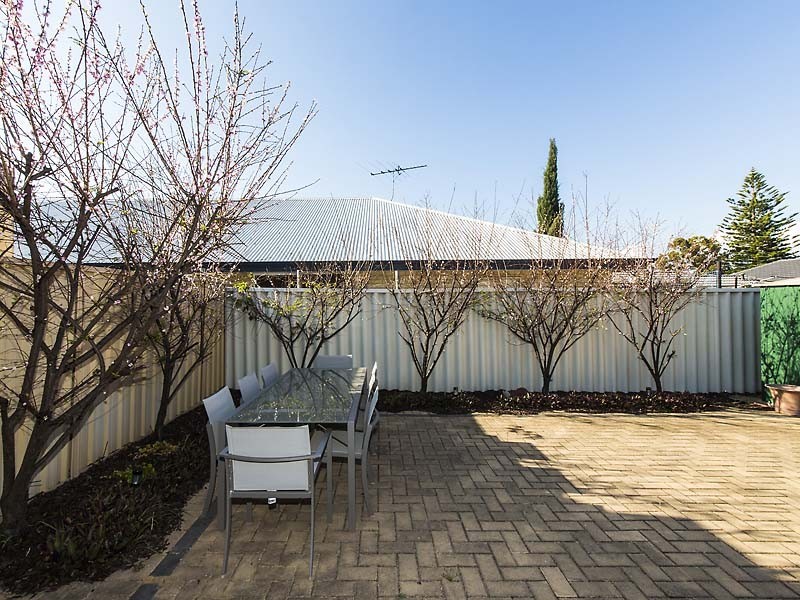 12A Sproxton Way, Embleton WA 6062