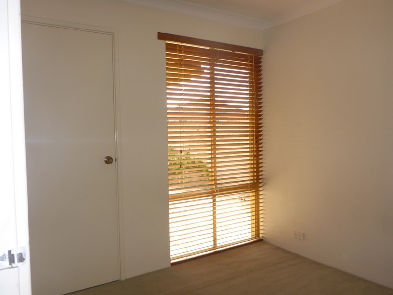 1/10 Mira Mar Street, Doubleview WA 6018